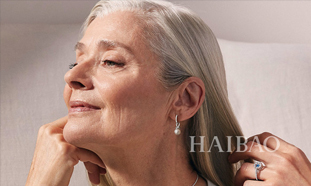 充满爱意的五月，施华洛世奇 (Swarovski) 的母亲节献礼！