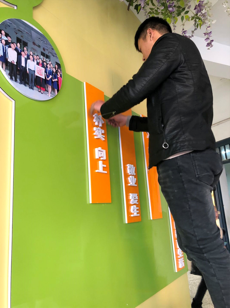 5e0efd7ddd742.jpg 5e0efd7ddd742.jpg